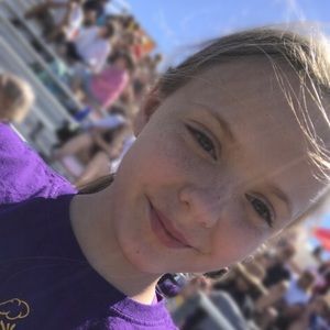 Meet your Posher, Violet